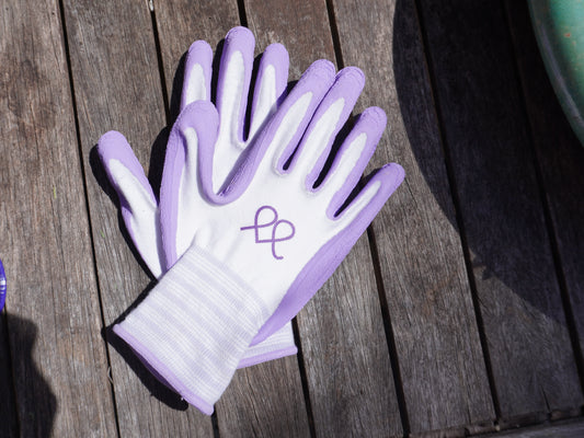 Plant Hope gardening gloves